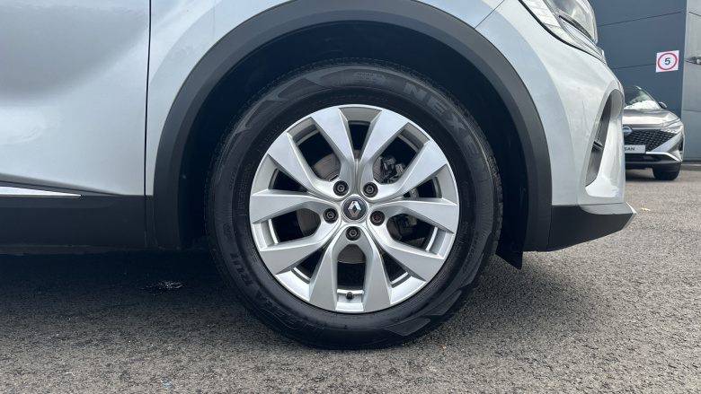 Renault Captur 1.3 TCE 130 Iconic 5dr Petrol Hatchback